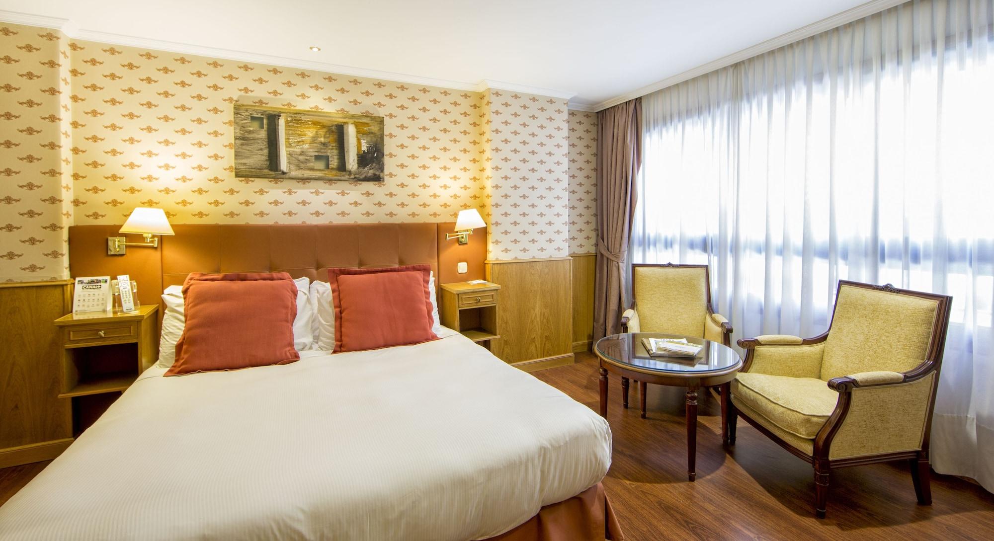 Eurostars Araguaney Hotel Santiago de Compostela Ngoại thất bức ảnh A room at the hotel