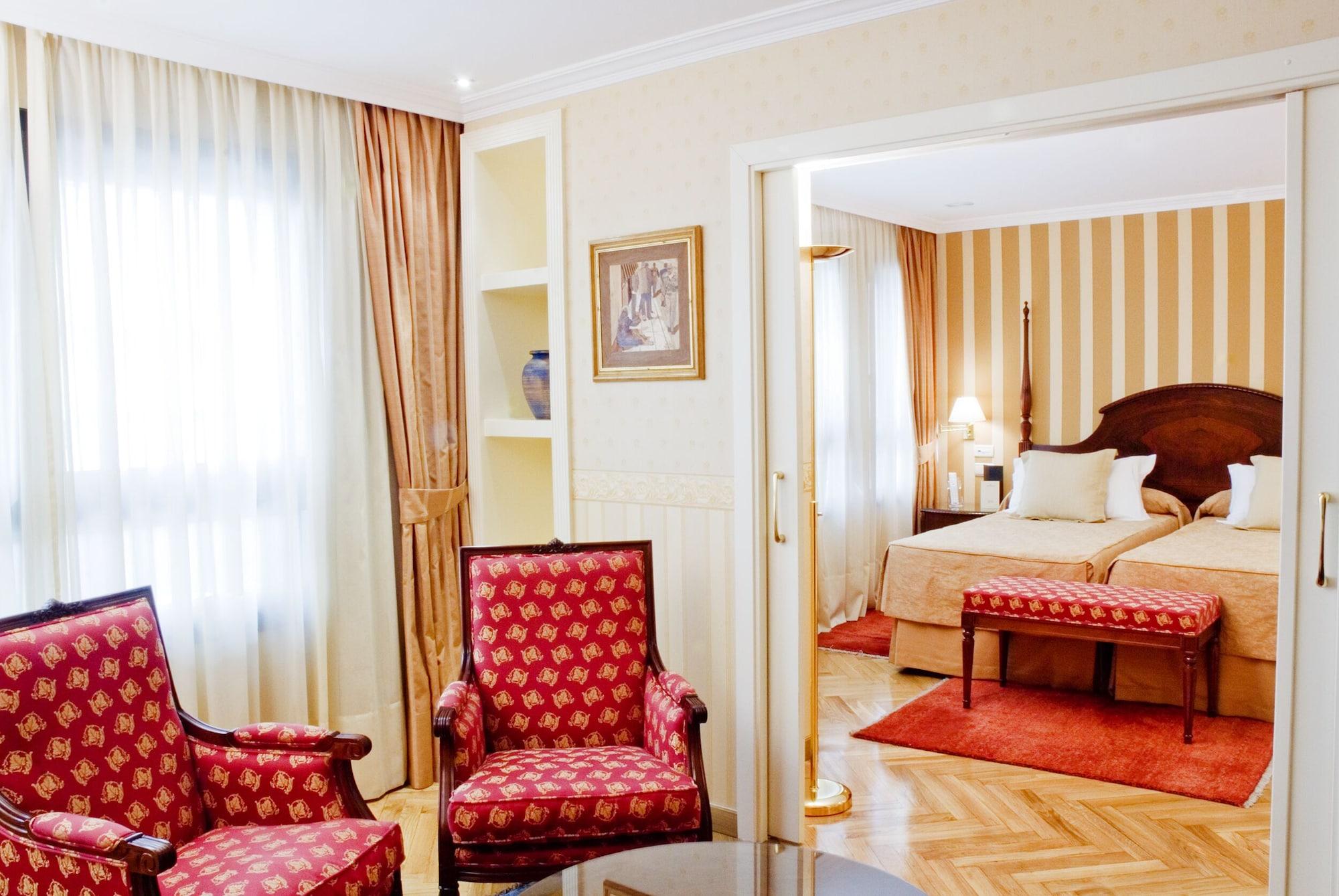 Eurostars Araguaney Hotel Santiago de Compostela Phòng bức ảnh Suite